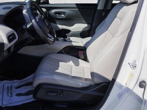 Certified 2026 Honda HR-V EX-L image 11