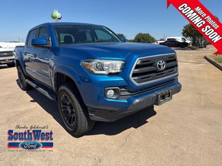 Used 2016 Toyota Tacoma SR5 w/ Towing Package RWD 360° Tour