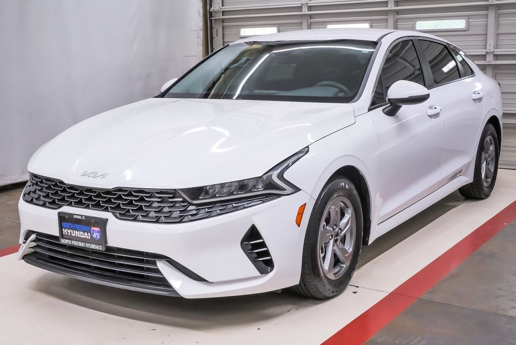 Used 2023 Kia K5 LXS FWD image 1