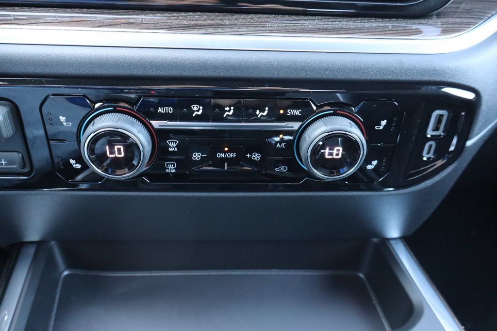 New 2026 Chevrolet Silverado 1500 RST w/ RST All Star Premium Package AWD/4WD image 10