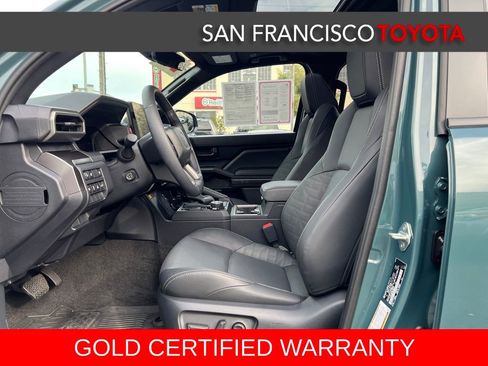 Certified 2025 Toyota 4Runner TRD Off-Road Premium image 11