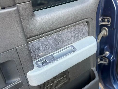 Used 2012 Ford F150 XLT w/ XLT Chrome Pkg image 27