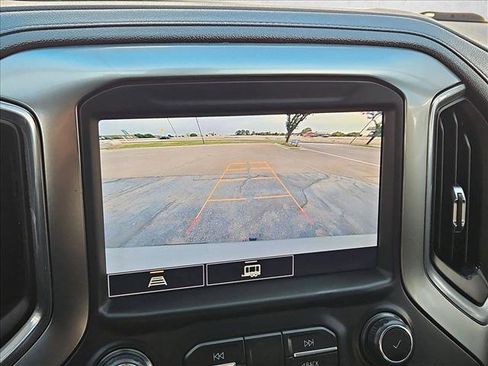Used 2021 Chevrolet Silverado 1500 LT w/ Texas Edition Plus RWD image 19