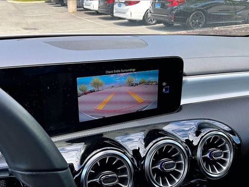 Used 2023 Mercedes-Benz CLA 250 image 11