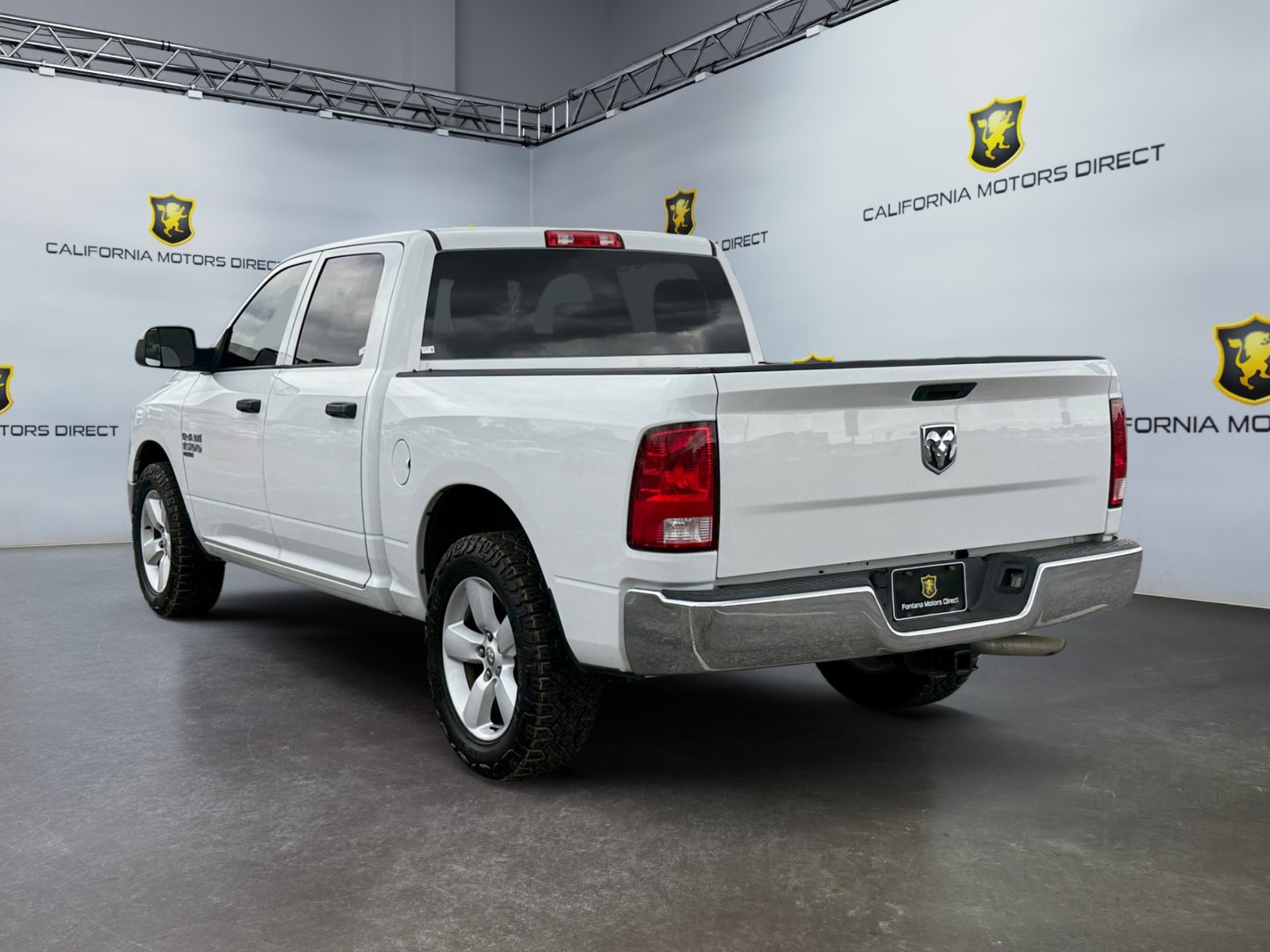 Used 2020 RAM 1500 Tradesman w/ Tradesman SXT Package RWD image 3