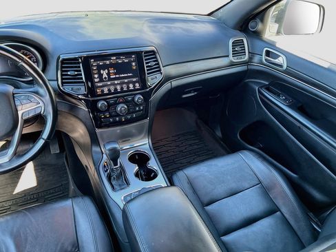 Used 2021 Jeep Grand Cherokee Limited AWD/4WD image 24
