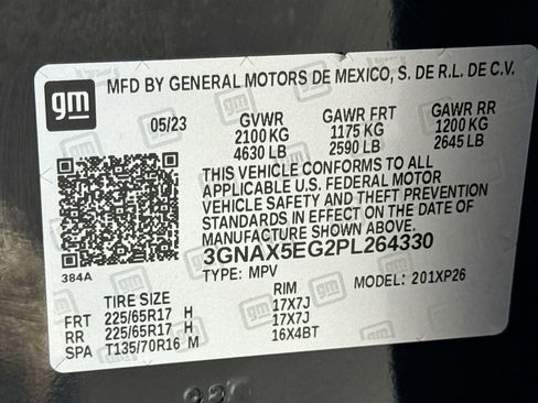 Used 2023 Chevrolet Equinox LS AWD/4WD image 28