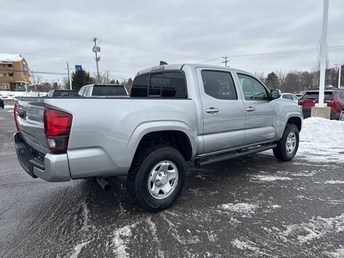 Certified 2023 Toyota Tacoma SR image 5