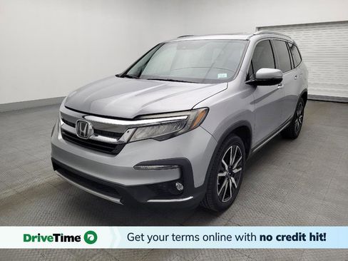 Used 2019 Honda Pilot Touring image 1