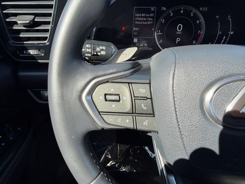 Used 2025 Lexus NX 250 FWD image 21