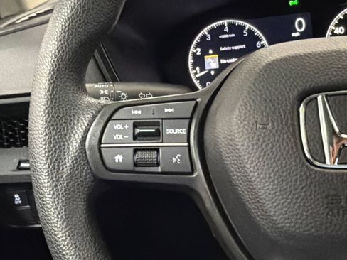Used 2025 Honda CR-V EX image 20