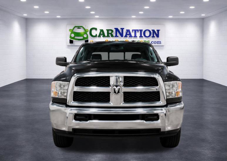 Used 2016 RAM 2500 Tradesman w/ Chrome Appearance Group AWD/4WD image 3