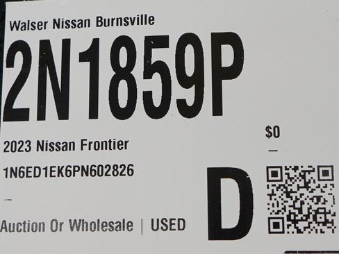 Used 2023 Nissan Frontier PRO-4X image 32