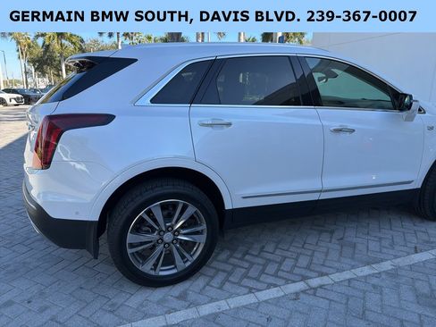 Used 2021 Cadillac XT5 Premium Luxury image 10