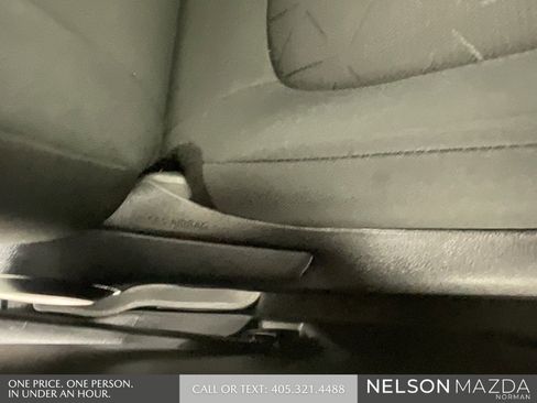 Used 2021 Toyota RAV4 XLE image 28