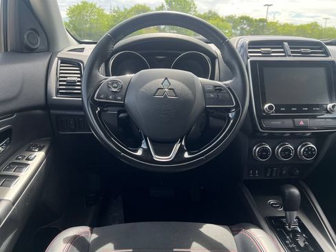 Used 2024 Mitsubishi Outlander Sport SE AWD/4WD image 14