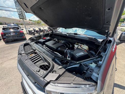 Used 2019 Chevrolet Silverado 1500 RST w/ All-Star Edition AWD/4WD image 33