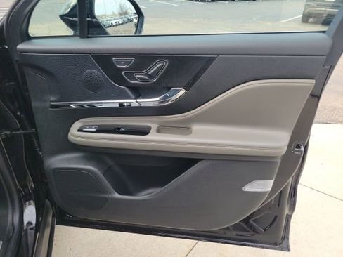 Certified 2024 Lincoln Corsair AWD w/ Equipment Group 101A image 29