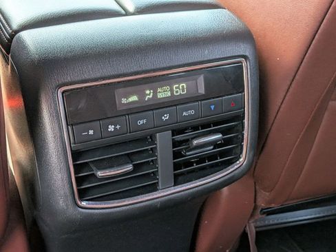 Used 2017 MAZDA CX-9 Signature AWD/4WD image 25