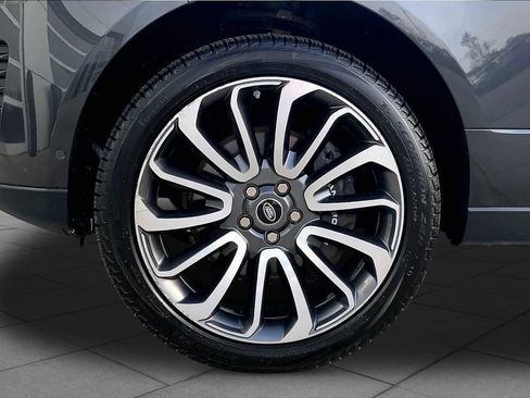 Used 2020 Land Rover Range Rover HSE AWD/4WD image 11