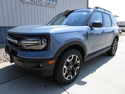 Used 2024 Ford Bronco Sport Outer Banks w/ Tech Package AWD/4WD image 1