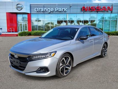 Used 2021 Honda Accord Sport Special Edition image 4