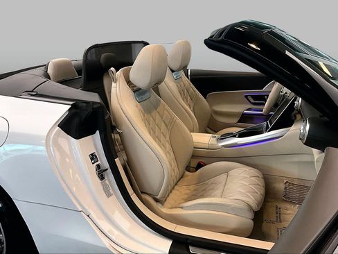 Used 2023 Mercedes-Benz SL 43 AMG image 9