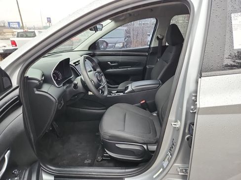 Used 2022 Hyundai Tucson SE image 15