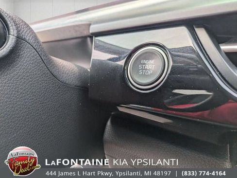 Certified 2024 Kia Seltos S FWD image 21