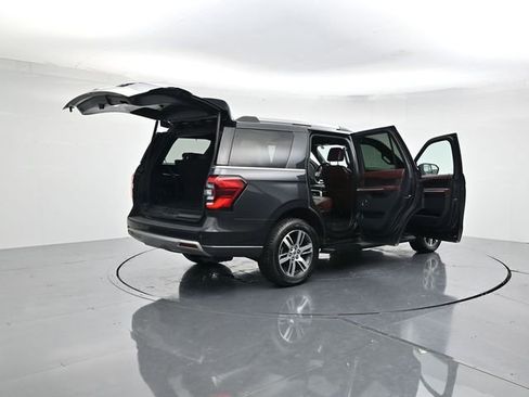 Used 2024 Ford Expedition Limited image 51