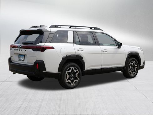 Certified 2026 Subaru Outback Touring AWD/4WD image 7