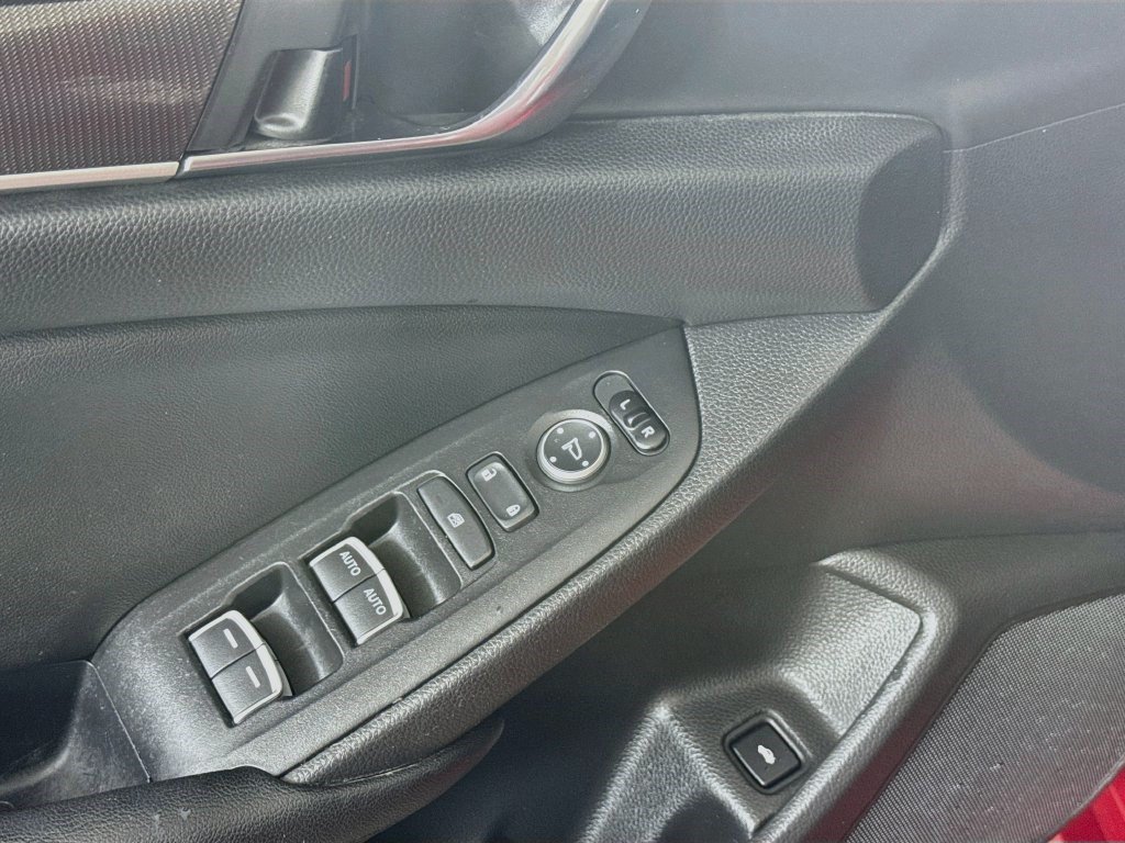 Used 2021 Honda Accord Sport image 23