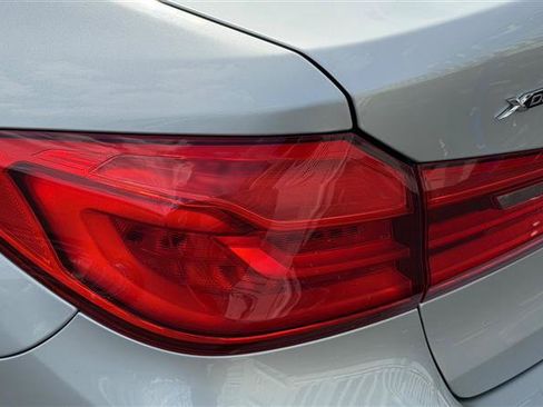 Used 2018 BMW 540i xDrive w/ Premium Package AWD/4WD image 13