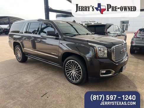 Used 2017 GMC Yukon XL Denali w/ Open Road Package image 2