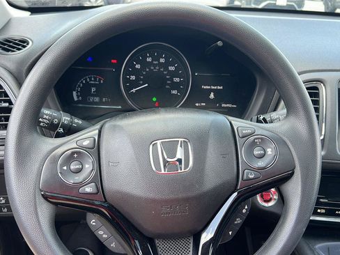 Used 2021 Honda HR-V EX image 13