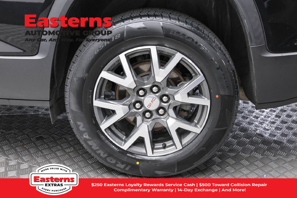 Used 2022 GMC Acadia SLE AWD/4WD image 9