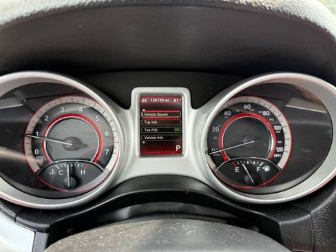 Used 2017 Dodge Journey SE w/ Flexible Seating Group FWD image 31