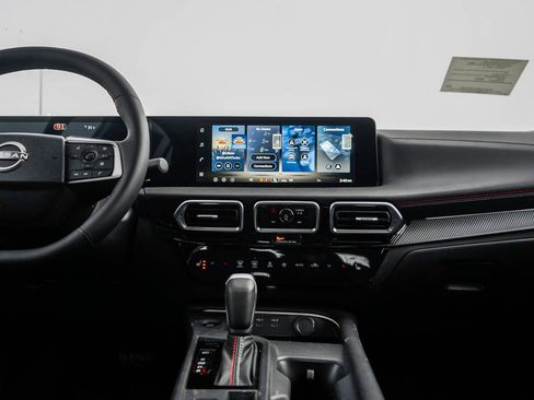 New 2026 Nissan Sentra SR w/ SR Premium Package image 14