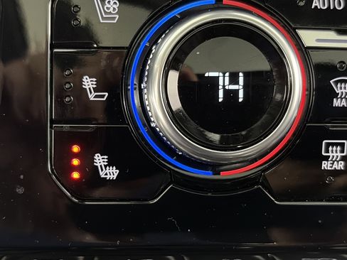 Certified 2025 GMC Sierra 1500 Denali w/ Denali Reserve Package image 27