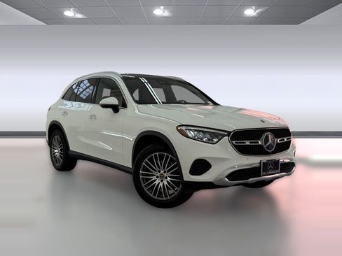Certified 2026 Mercedes-Benz GLC 300 GLC 300 image 6