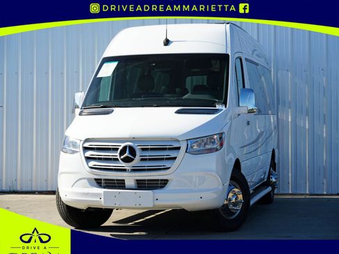 Used 2024 Mercedes-Benz Sprinter 2500 image 1