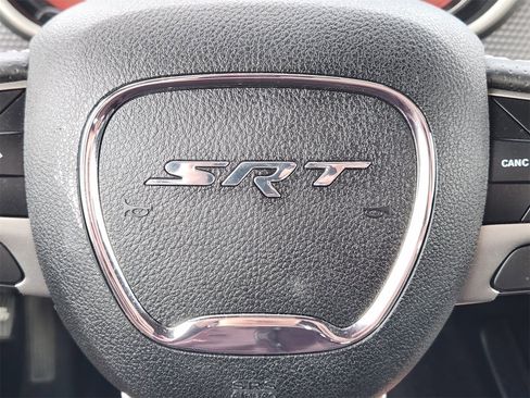 Used 2017 Dodge Challenger SRT Hellcat image 36