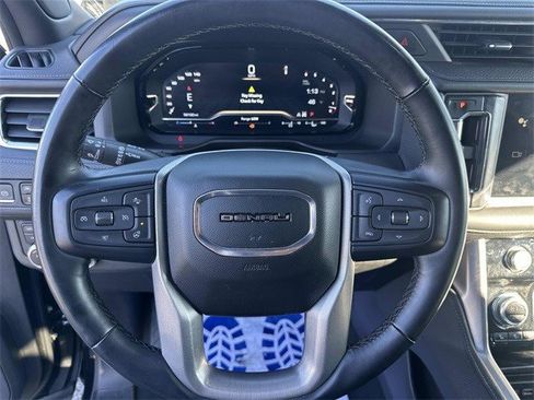 Used 2023 GMC Yukon Denali image 26