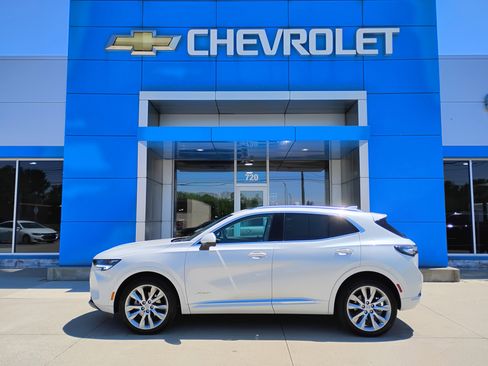 Used 2023 Buick Envision Avenir AWD/4WD image 33
