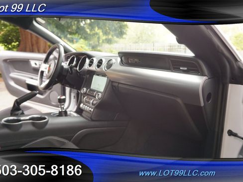 Used 2018 Ford Mustang GT w/ Equipment Group 301A image 15