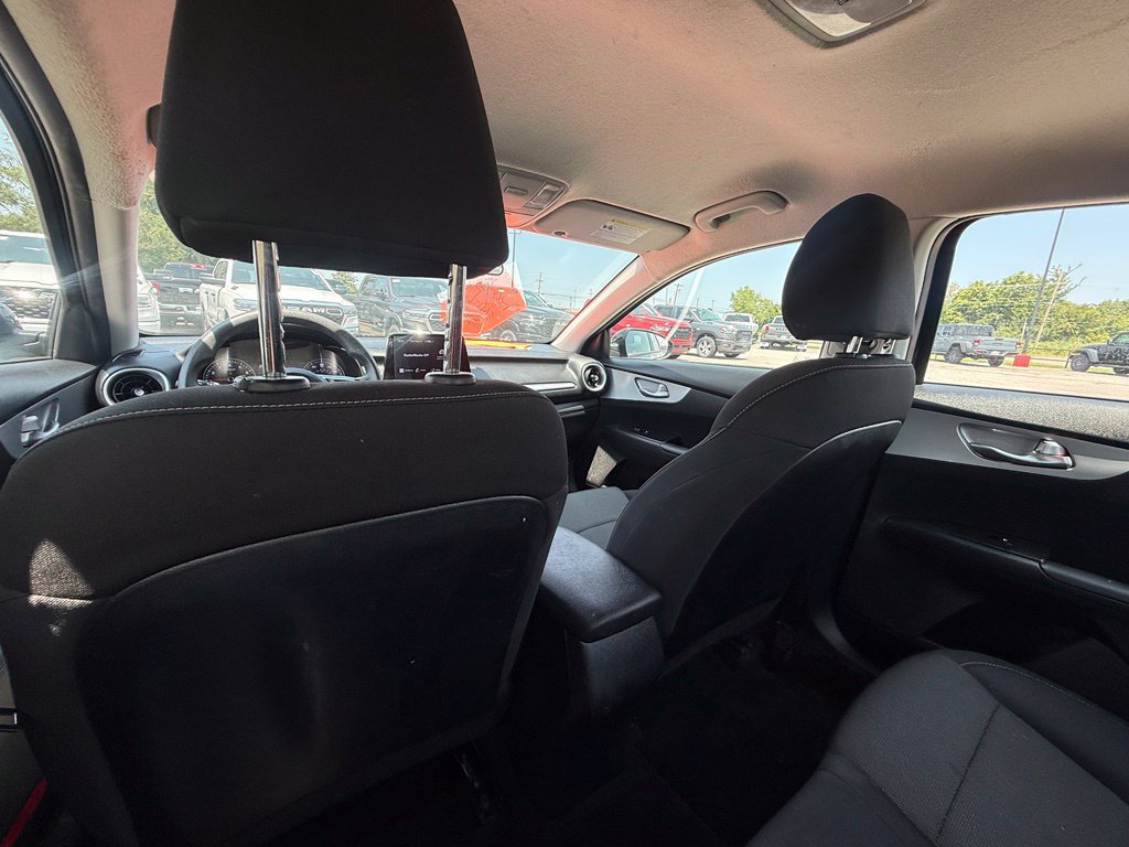 Used 2024 Kia Forte LXS FWD image 25