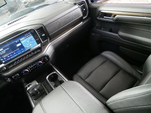 Certified 2023 Chevrolet Silverado 1500 LT Trail Boss image 11