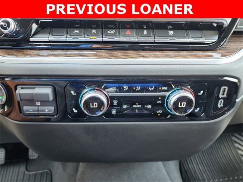 New 2026 GMC Sierra 1500 Elevation image 23