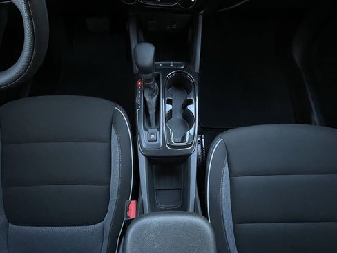 Used 2025 Chevrolet TrailBlazer LT image 19