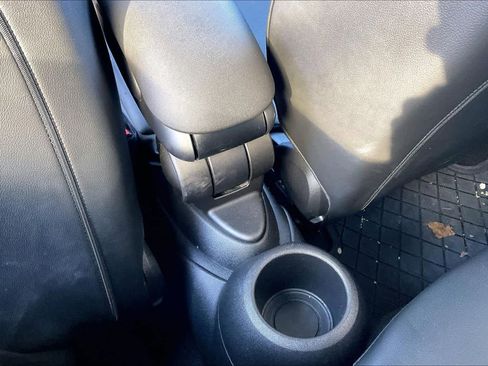 Used 2020 MINI Cooper 2-Door Hardtop image 34